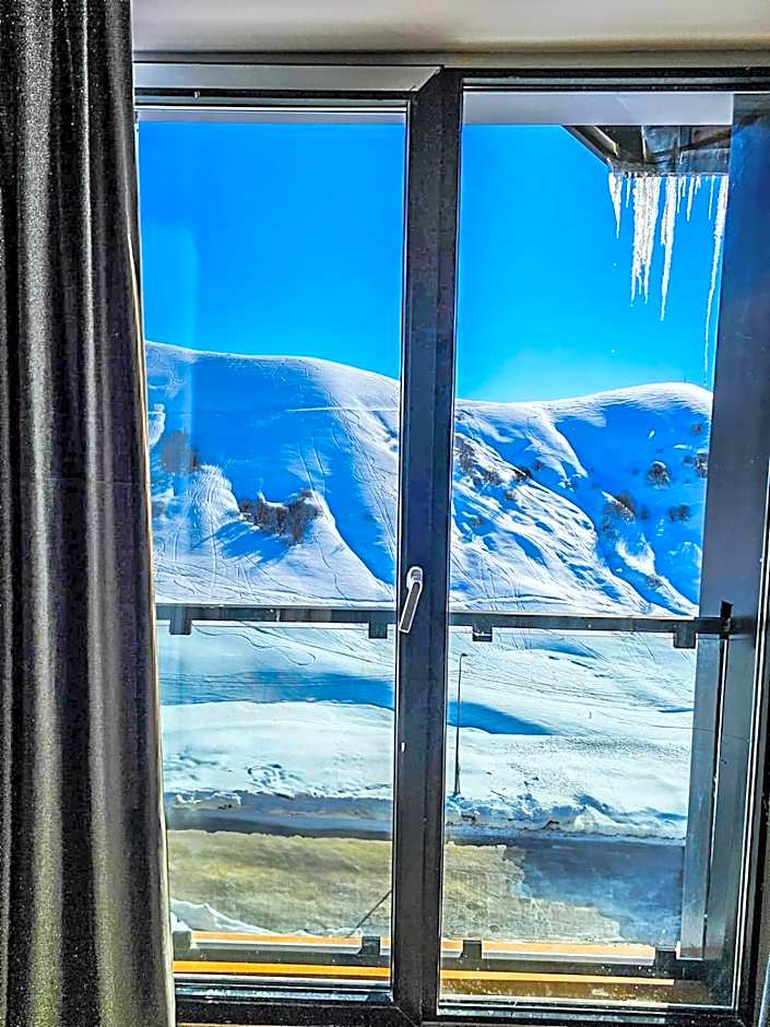 New Gudauri Four Seasons F4 by Gudauri Travel