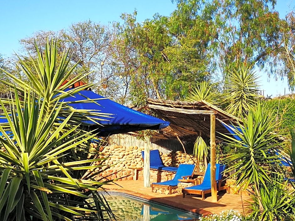 Amber Lagoon Eco Retreat - Chalets, Rooms and Glamping