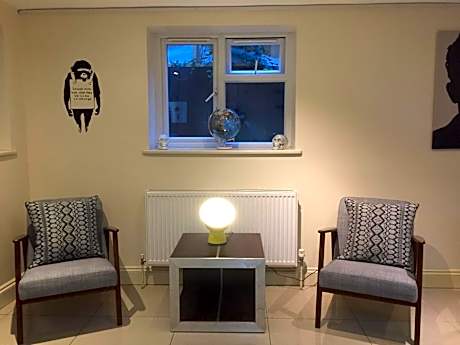 Mapesbury Hostel London