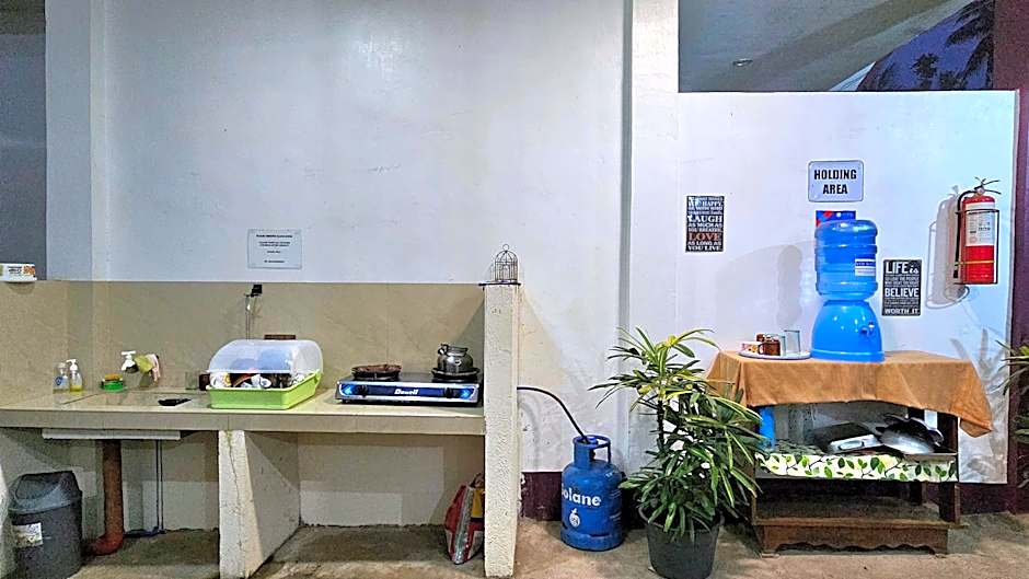 SJ Pabua Travellers Inn