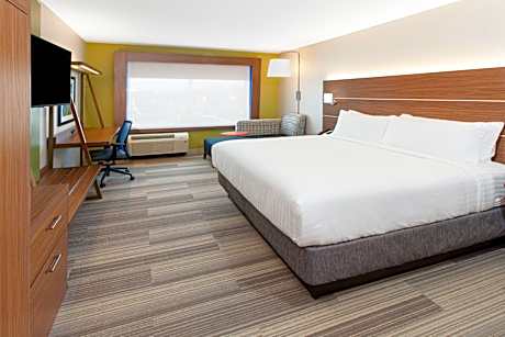 1 King Bed Standard Walkin Shower