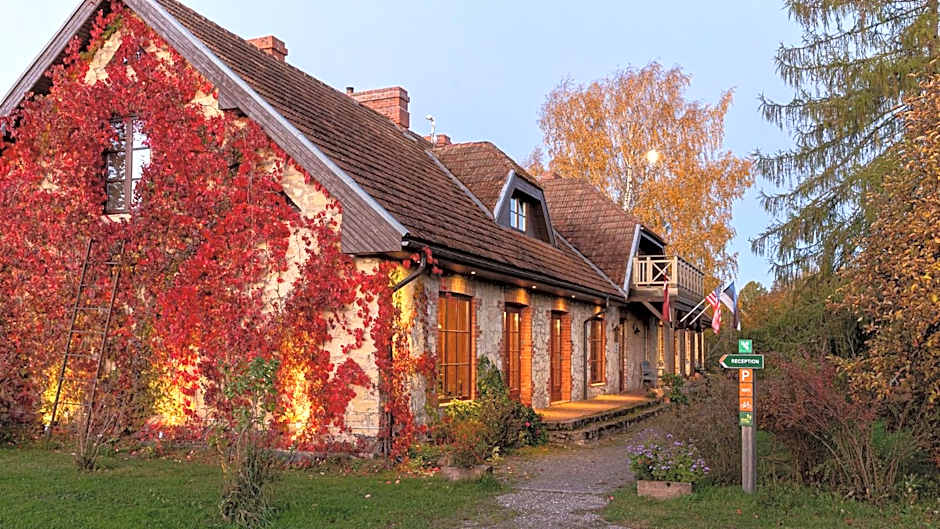 Karlamuiza Country Hotel