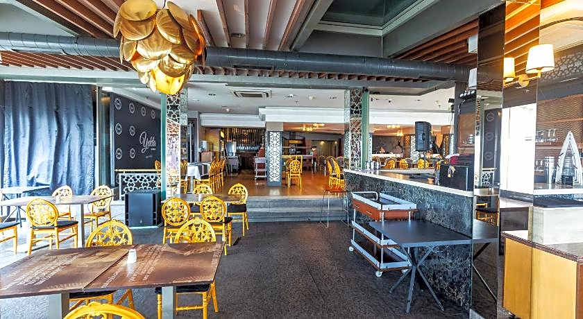 GRAND STAR HOTEL PREMIUM