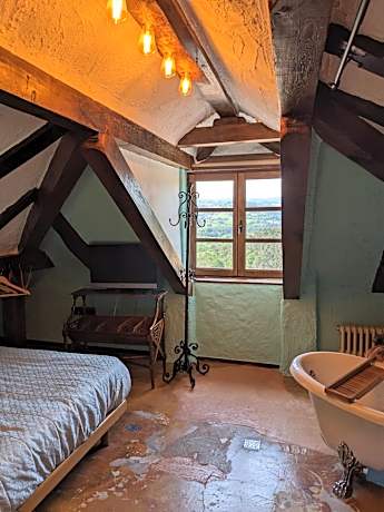 Double Room with Private Bathroom