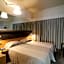 Maniatis Hotel