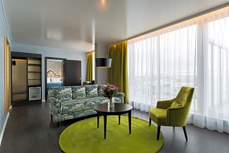 Two-Bedroom Suite