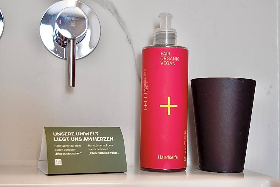 TIN INN Montabaur l einfach gut - Nachhaltiges Hotel aus Überseecontainern