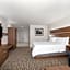 Holiday Inn Express & Suites Yosemite Park Area By IHG