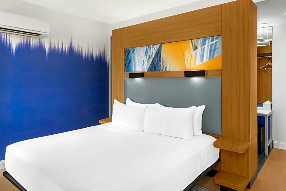 Photo 1 of 9 of Larger 1 King Bed Guestroom, Corner