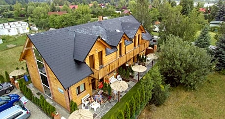 Ośrodek wypoczynkowy - Wczasy w Cichowie