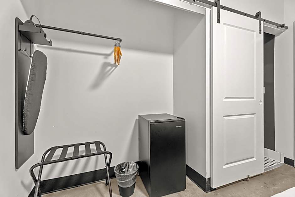 Hollywood Le Bon Hotel