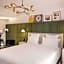 Marty Hotel Bordeaux, Tapestry Collection by Hilton