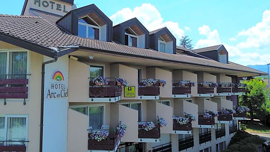 Logis Hotel Arc En Ciel