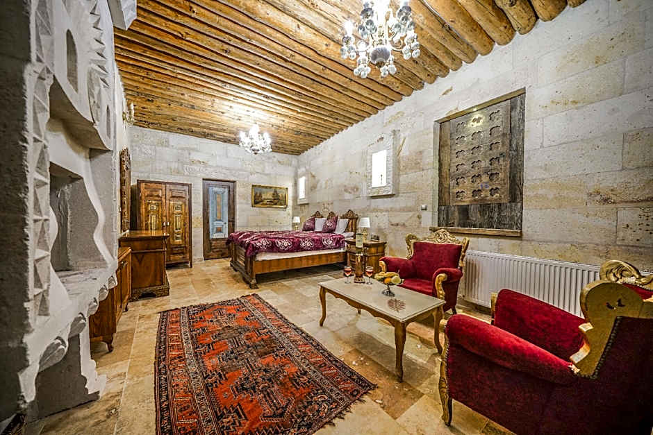 Serenus Cave Suites