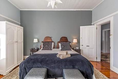 Double or Twin Room with Bathroom