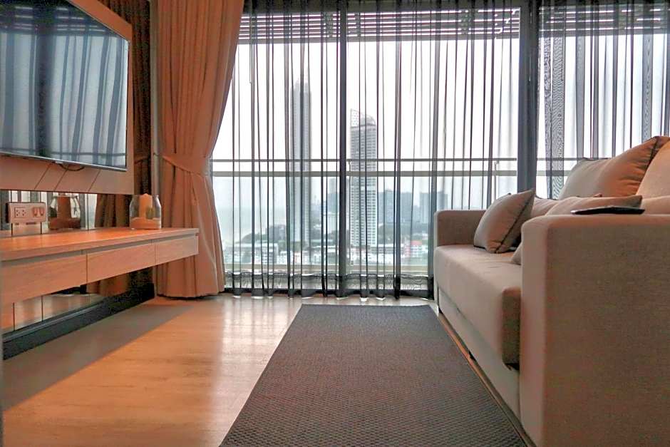 Seaview 2bed 2bath 19Fl at Veranda Residence Pattaya