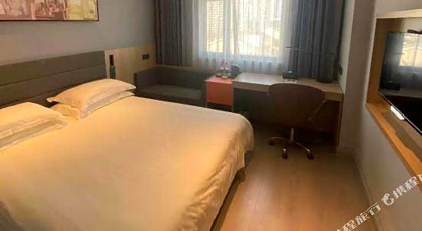 Jinjiang Inn Wuhu High-Speed Railway Station West Square