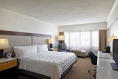 1 Double Bed Standard Comm Access Tub