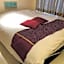 Hotel U