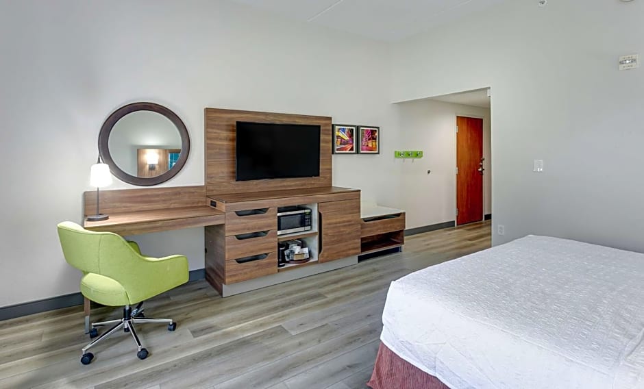 Hampton Inn By Hilton Houston-Pearland