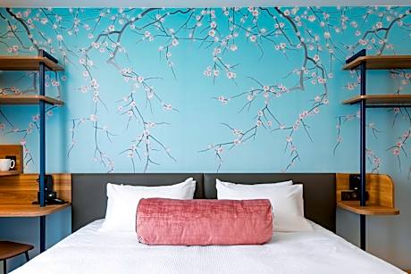 Executive Triple Room (Eiffel Tower view) (3 Twin Beds)