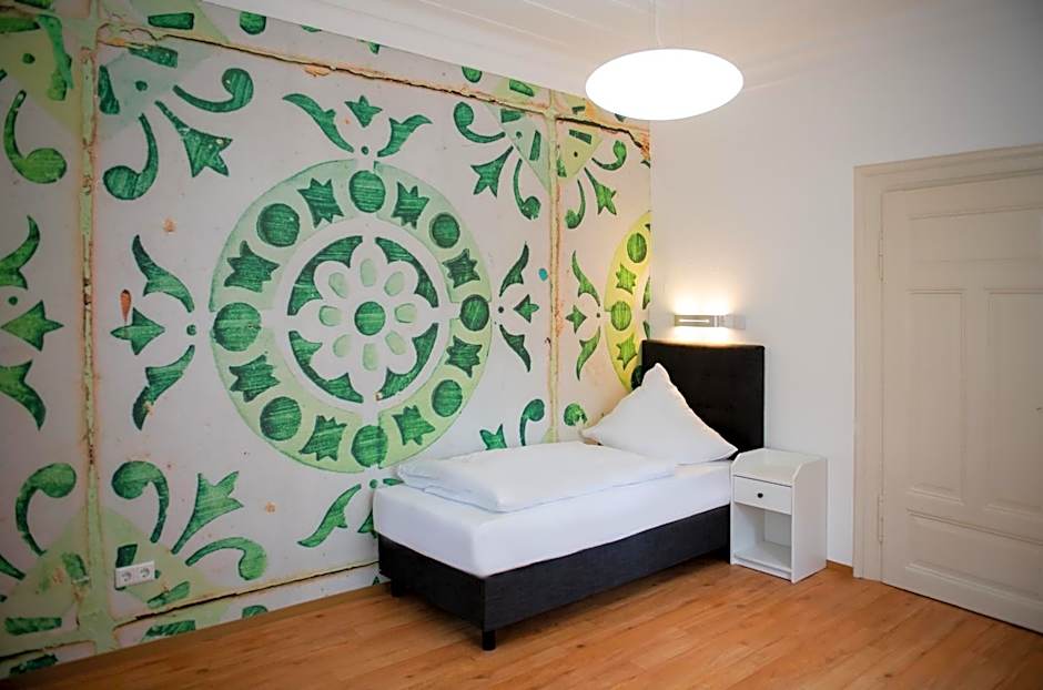 Aparthotel Villa Elon