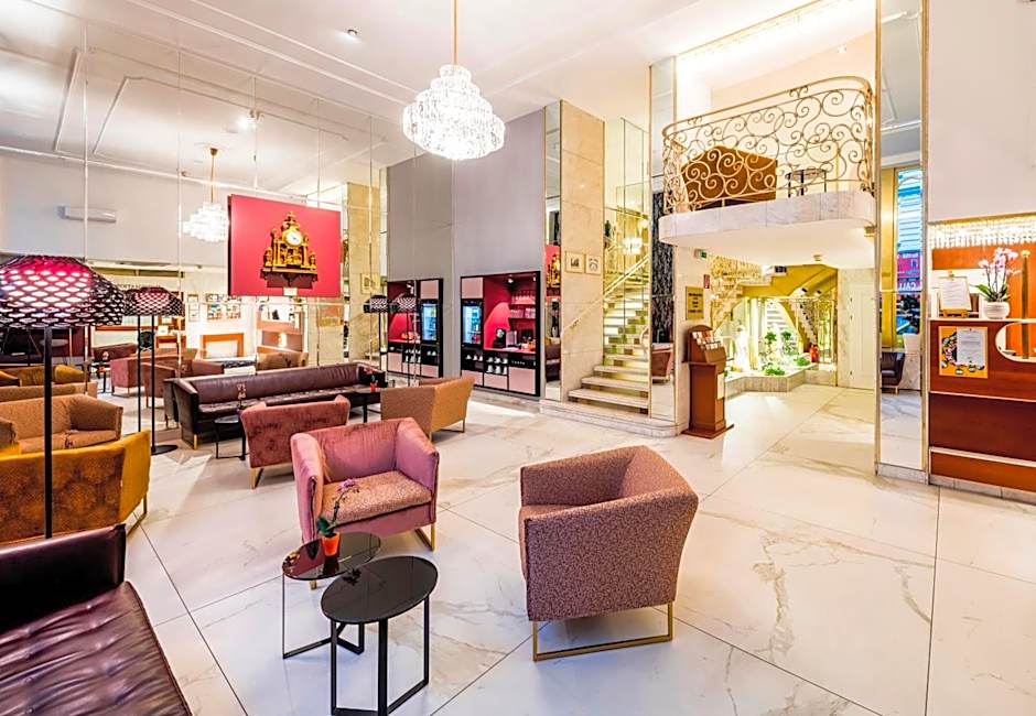 Photo 1 of 48 of Hotel City Central