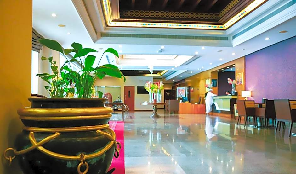 Ramee Guestline Hotel