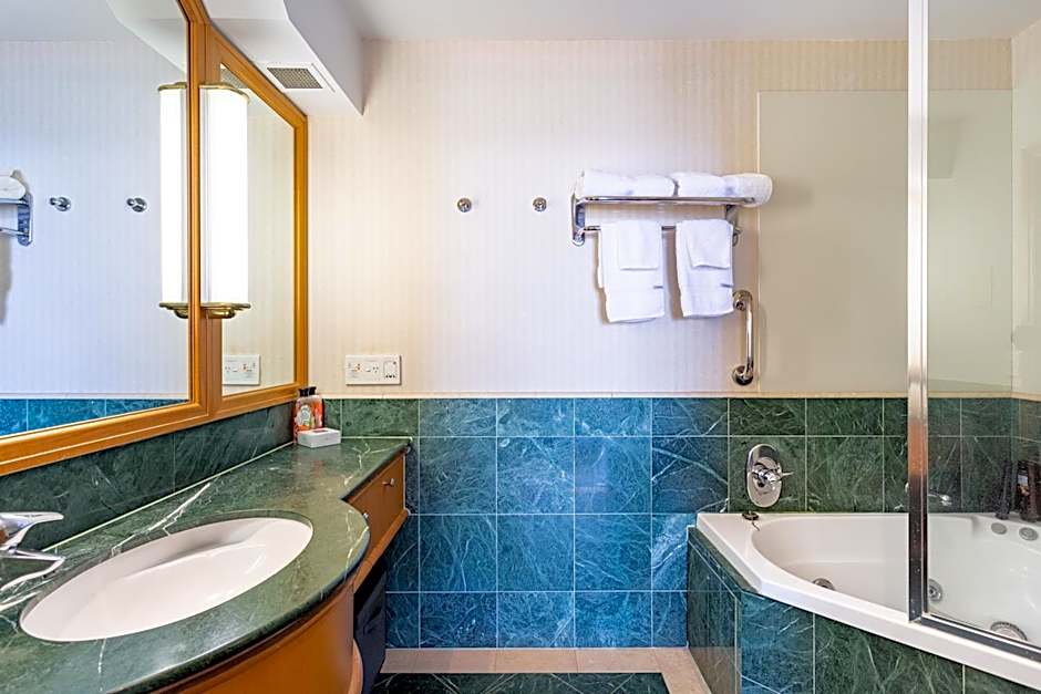 Luxury Privately Owned Ocean View Studio OAKS Gold Tower