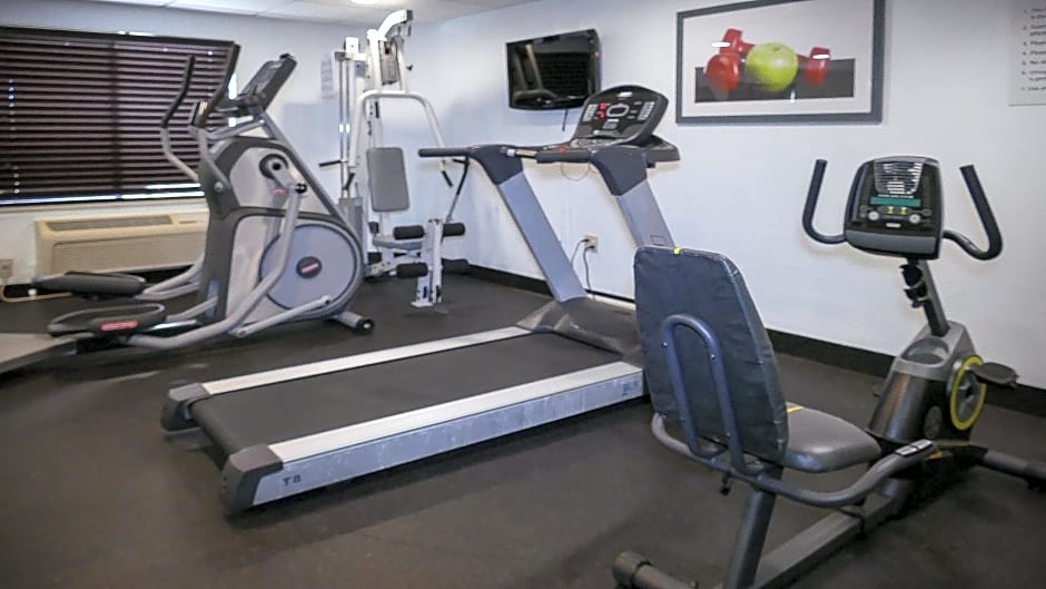 Holiday Inn Edison at Midtown By IHG