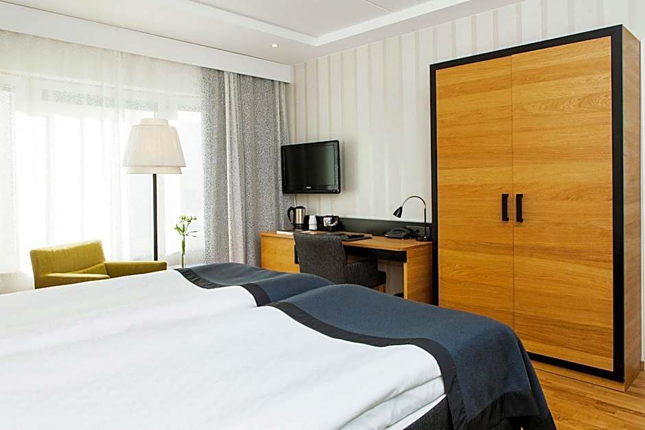 Elite Hotel Marina Plaza