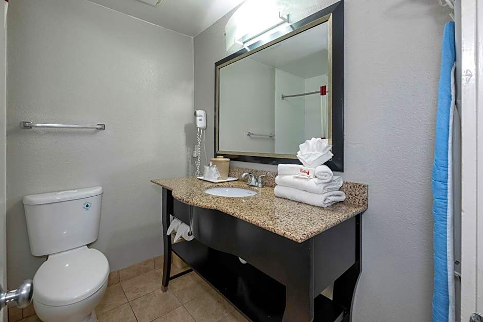 Red Roof Inn Raleigh - North-Crabtree Mall/Lenovo Center