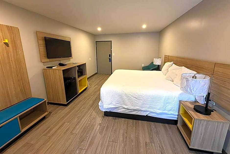 Days Inn by Wyndham Moosic