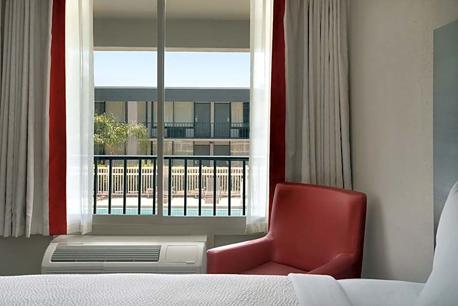 Ramada by Wyndham Cocoa