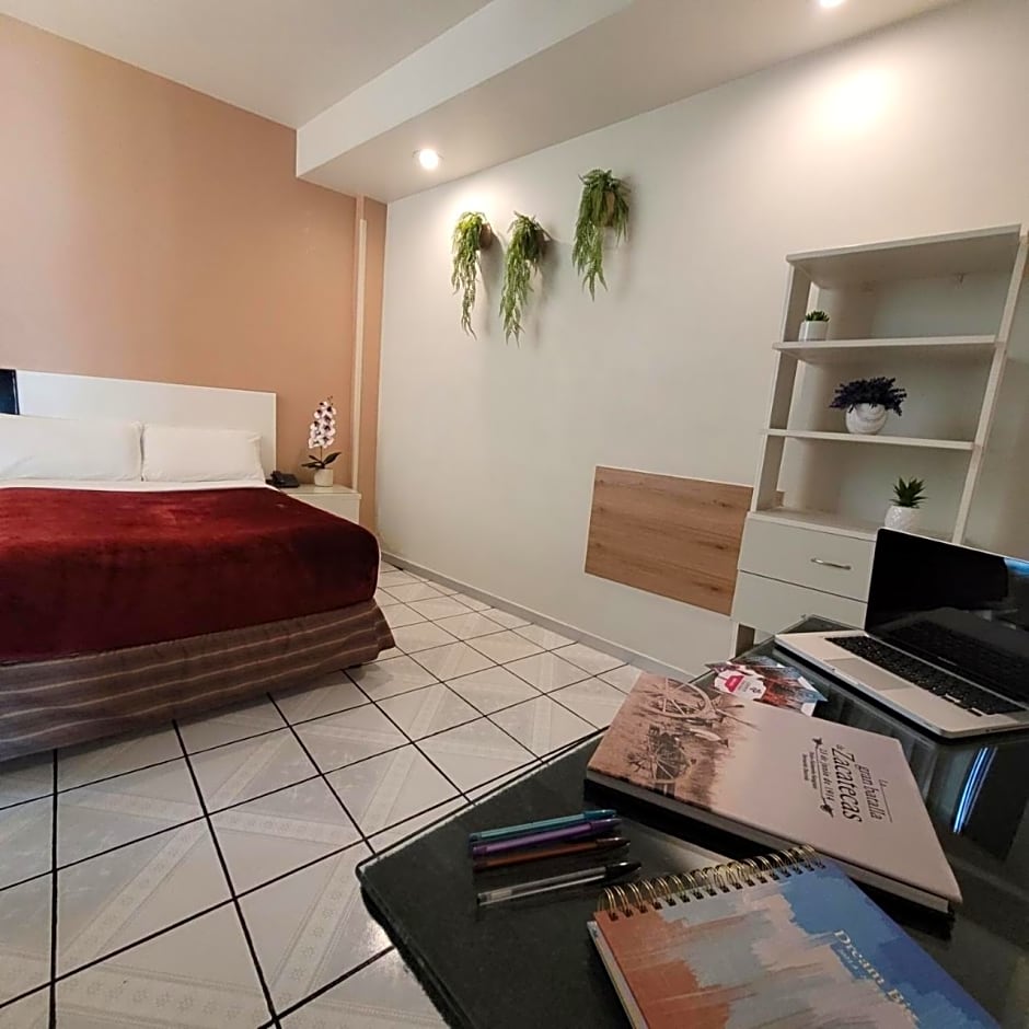 Hotel Cali Blvd.