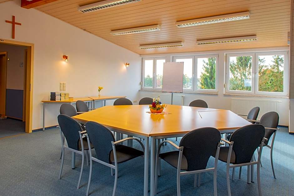 Christliche Gästehäuser Weinstraße