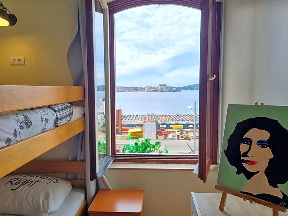 Hostel Pipištrelo