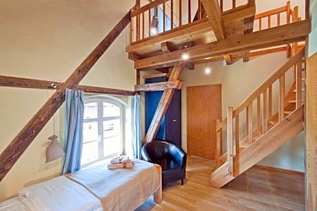 Single Room with Shower