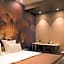 Hotel Sixteen Paris Montrouge