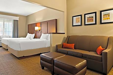 Suite with Two Double Beds - Accessible/Non-Smoking
