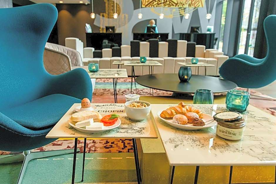 Motel One Warsaw-Chopin
