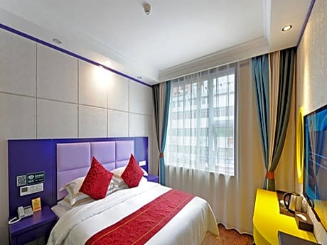 GTR - Superior 1 Bed Room with 1.8M Bed