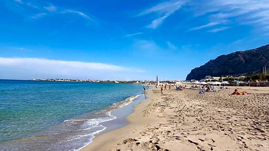 Airport Home in Carini Villagrazia