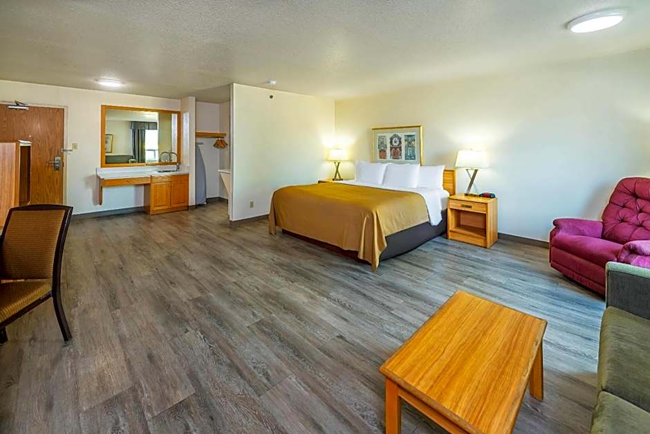 Rodeway Inn