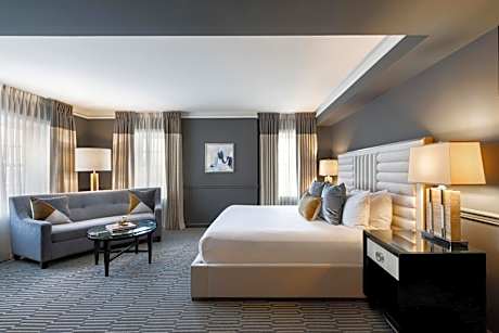 Deluxe King Room - Corner