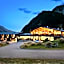 Mt Cook Lodge and Motels