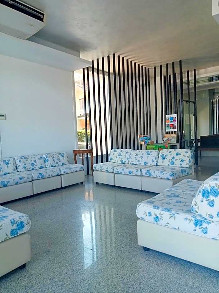 Hotel Alb's