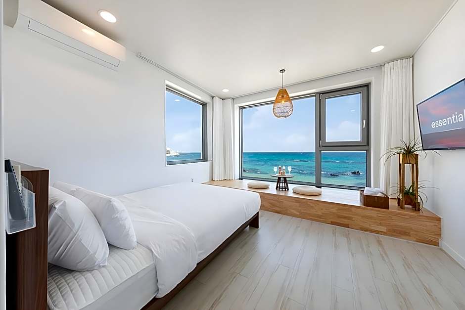 Photo 1 of 13 of Ocean View
