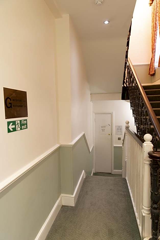 Brunel Hotel