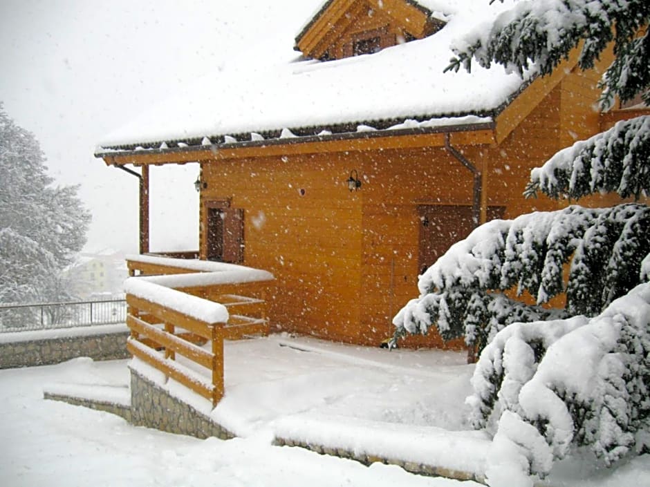 B&B Lo Chalet Di Ocre
